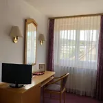 Hotell Hotel-restaurant Zum Loewen Jestetten